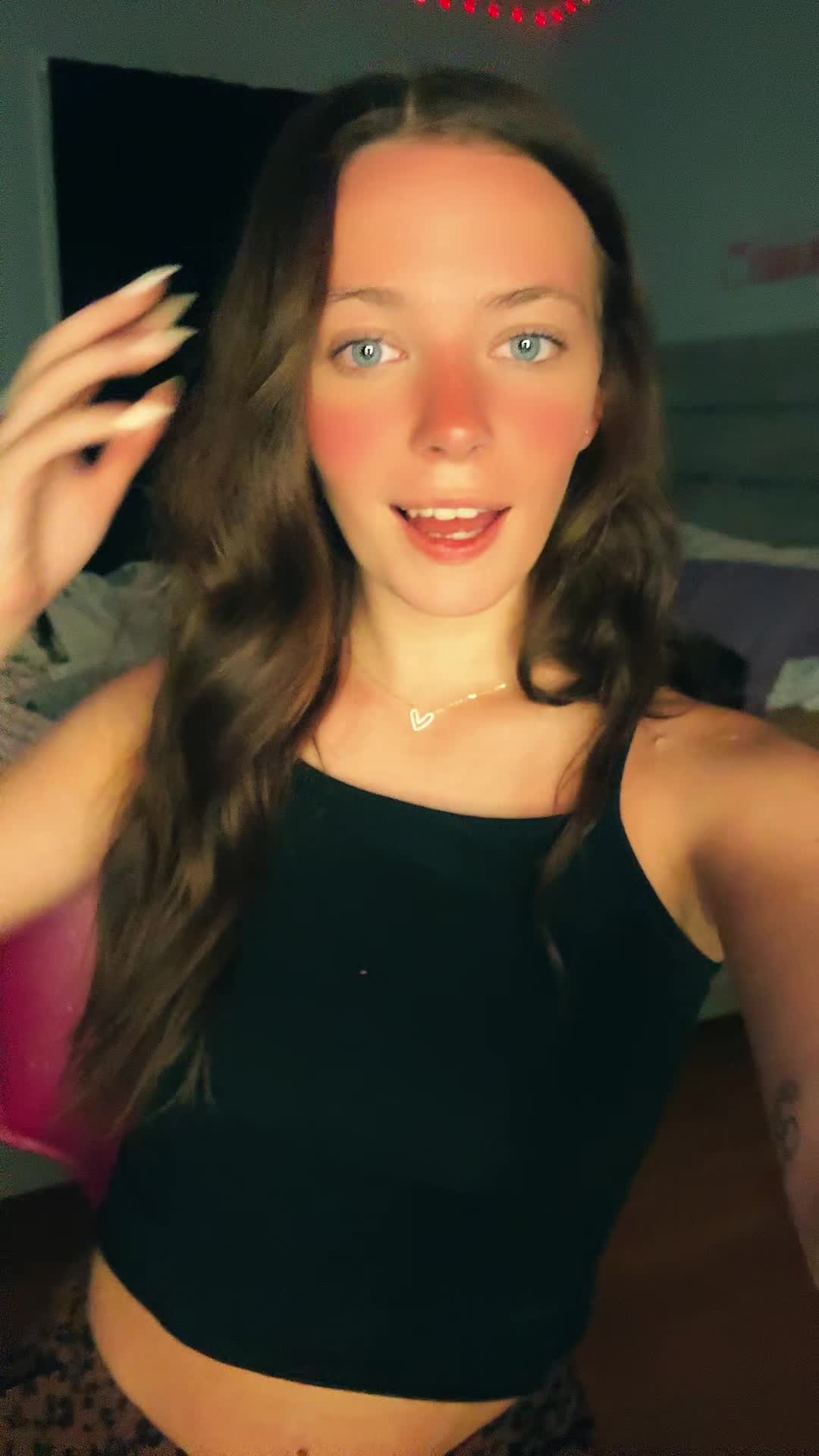 @Chloe Dawn 🦋✨🤍