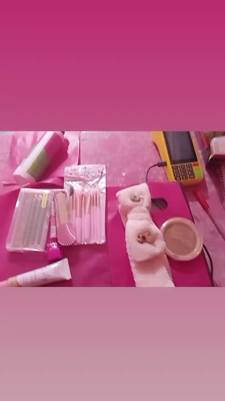 @thaynasousaoliveira2