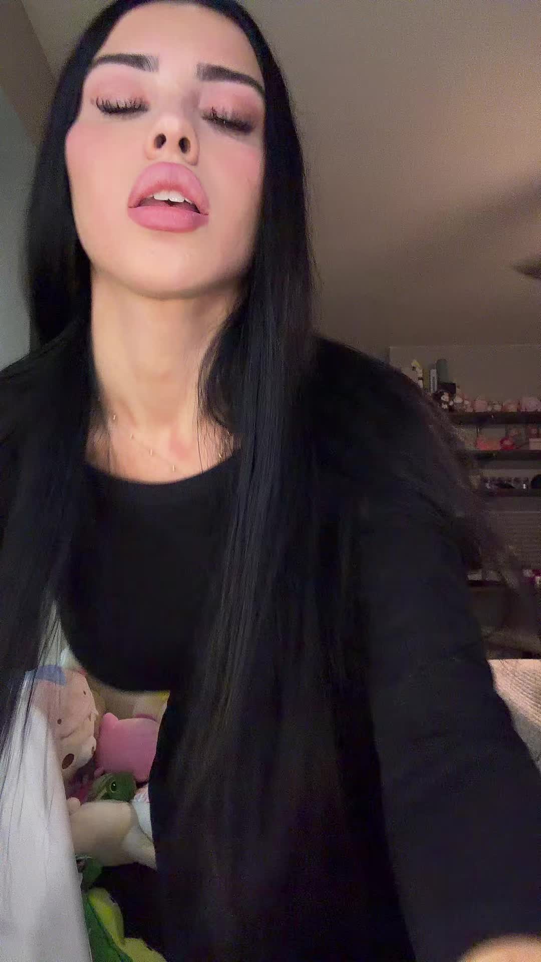 @sophiatheruler
