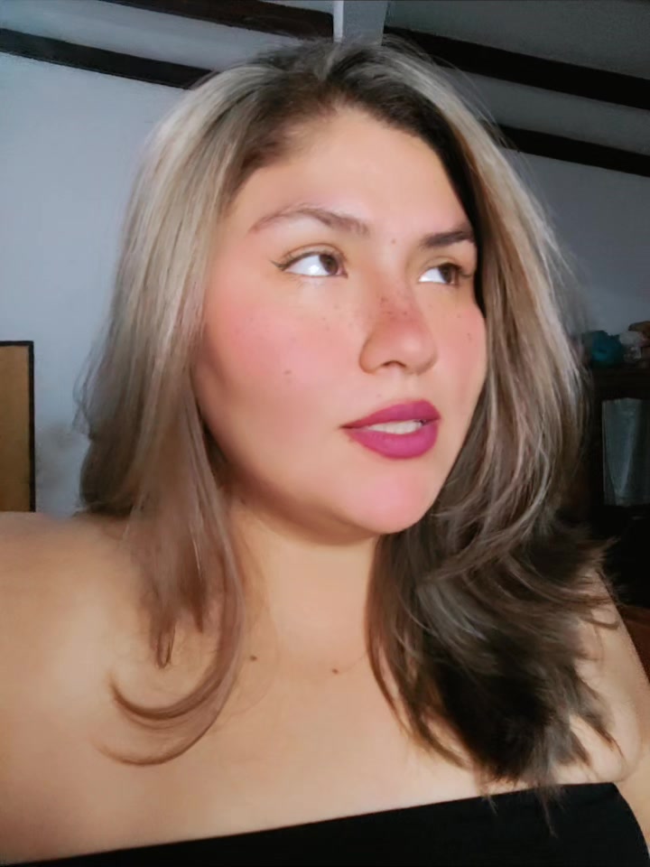 @𝓔𝓻𝓲𝓴𝓪 𝓡𝓲𝓿𝓮𝓻𝓪💕