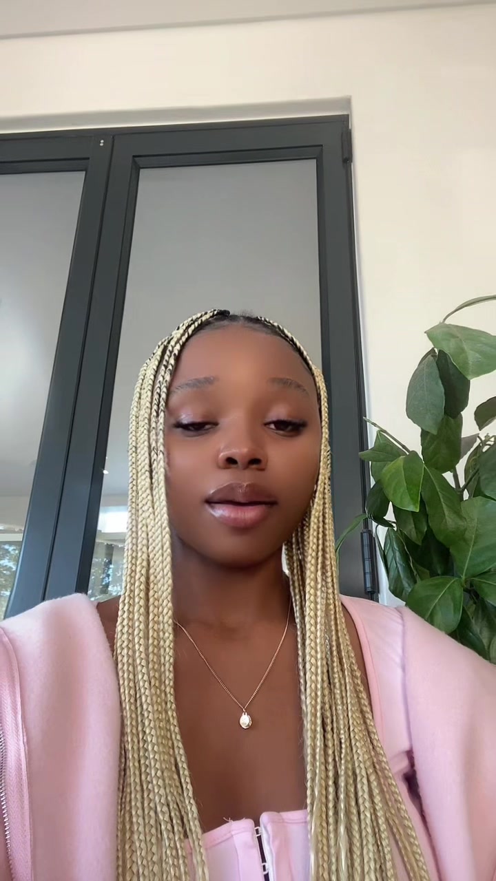 @khumeshna Nxumalo