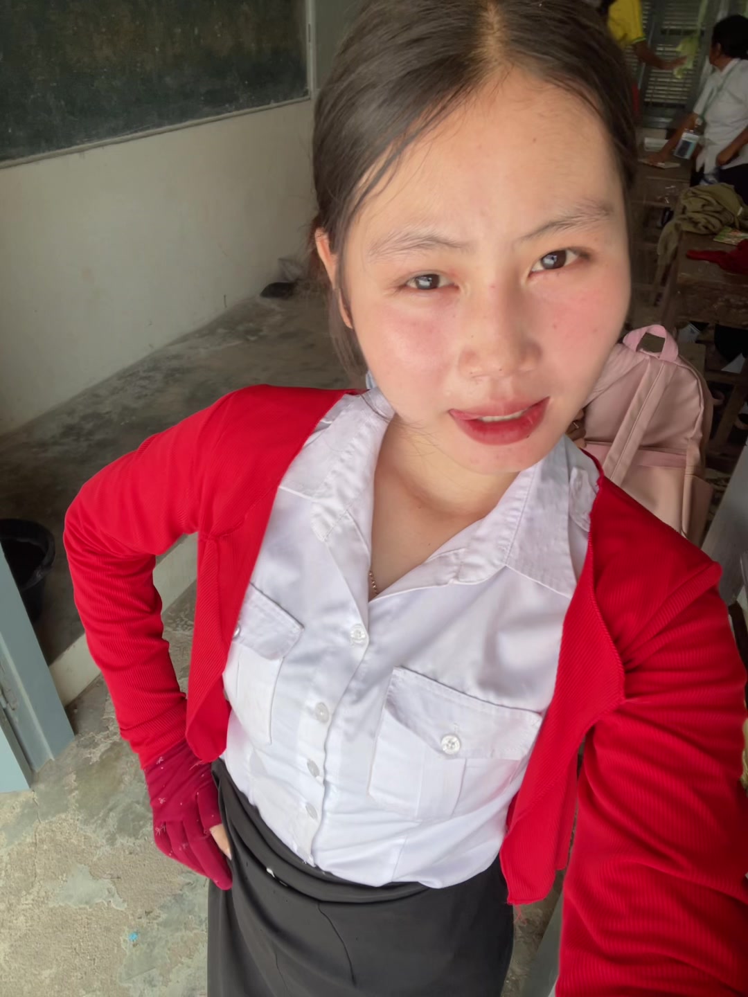 @Zhâ^._.^Zhŷ
