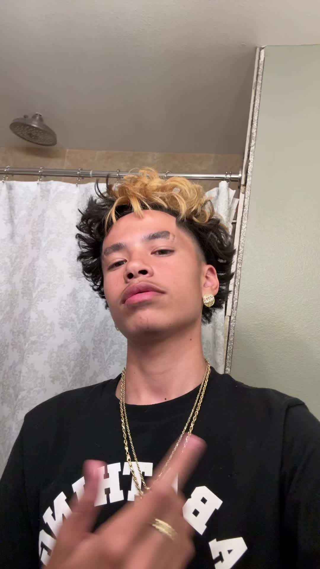 @mjaay ♛