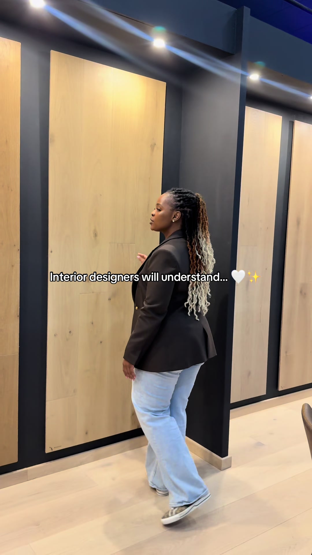 @R Opulence Living with Tee🤍