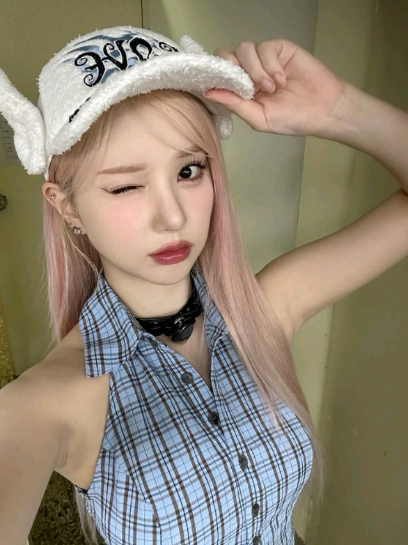 @Busujima