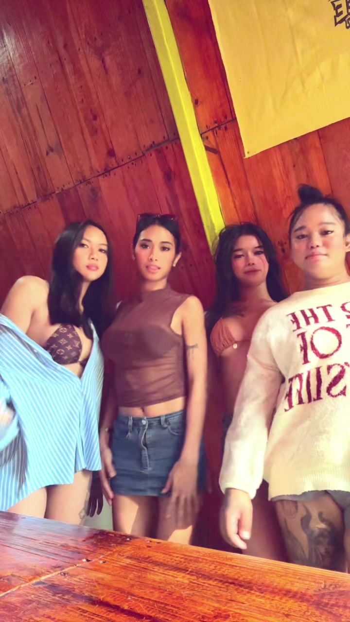 @Nica Jane Xcx🎈