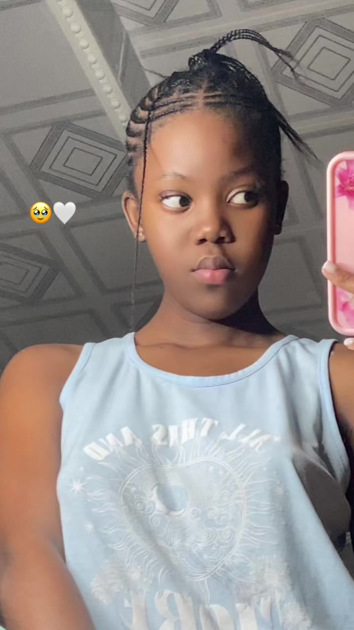 @Celestina M ᥫ᭡.