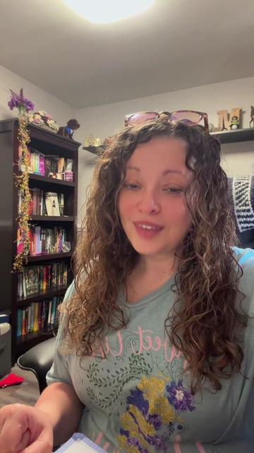 @AshleyLynnReads📚🧡🎗️