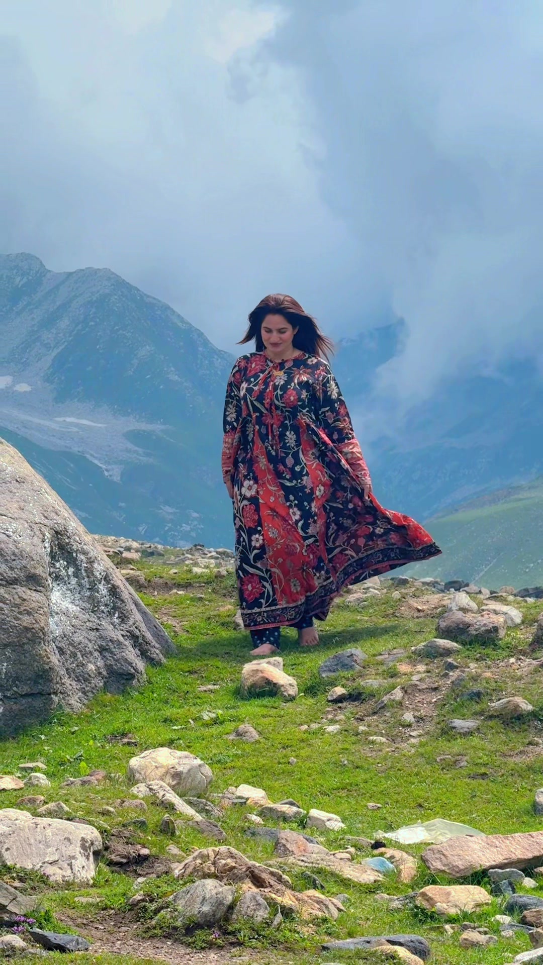 @Sumbal khan gee
