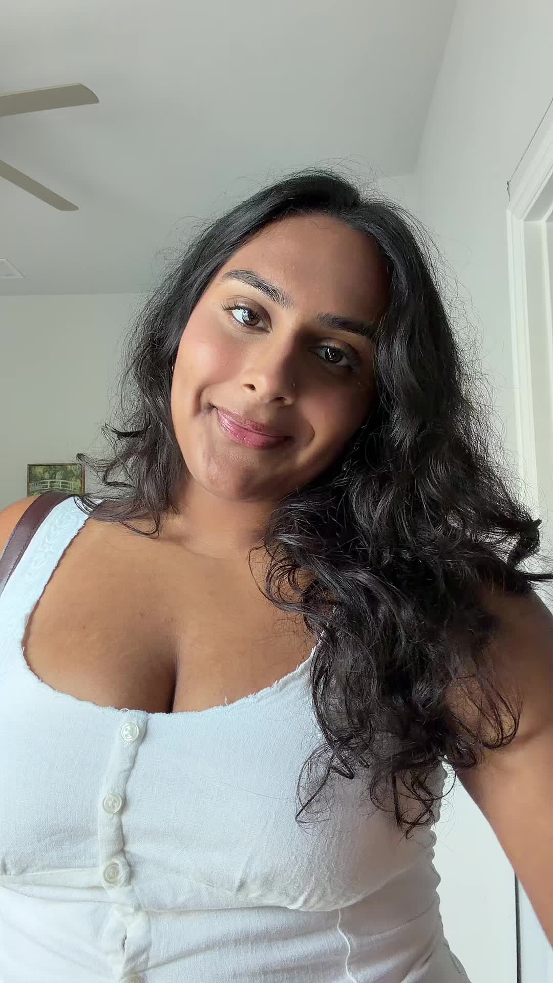 @gomathi