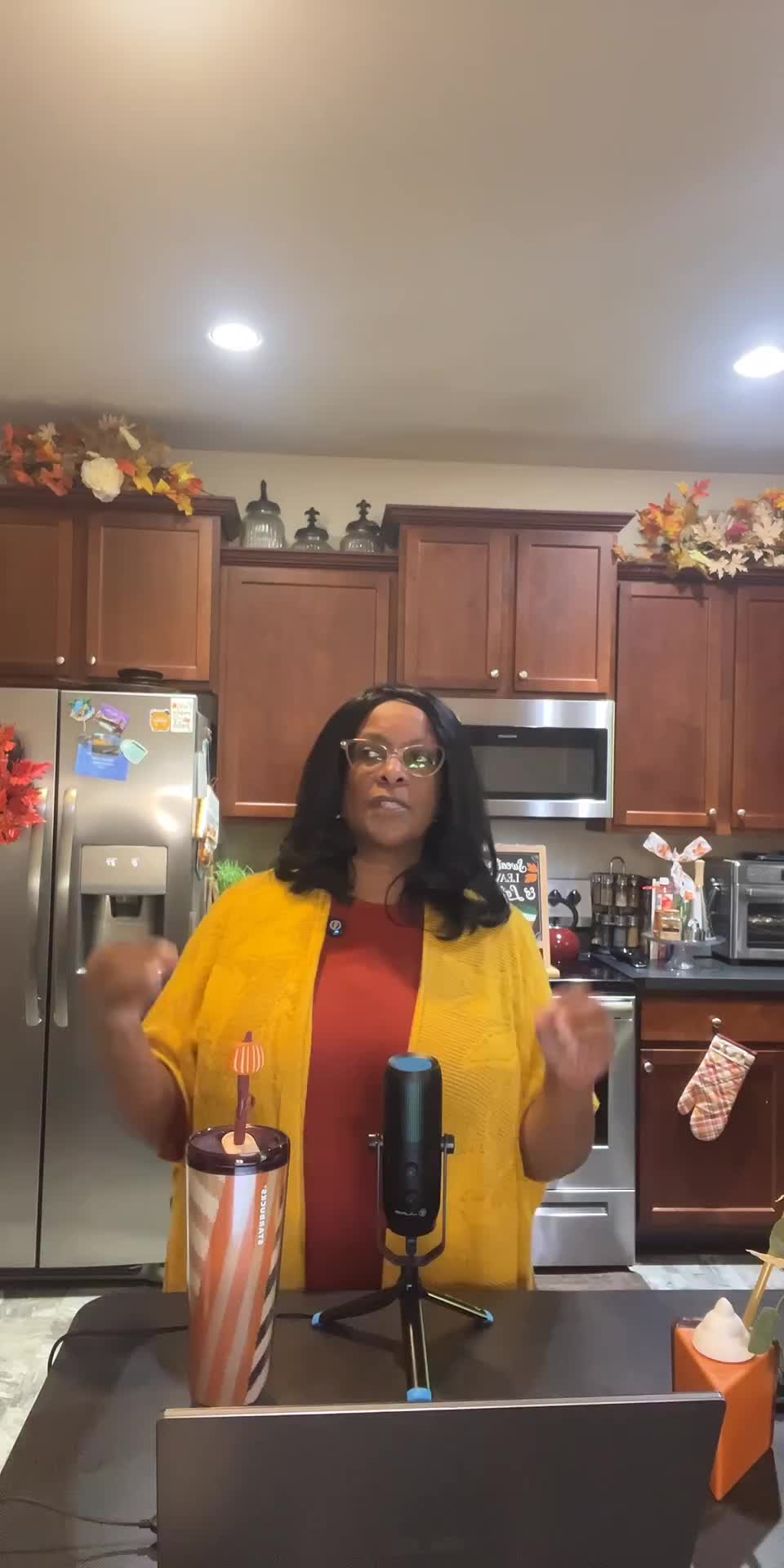@PauletteOnTheMic