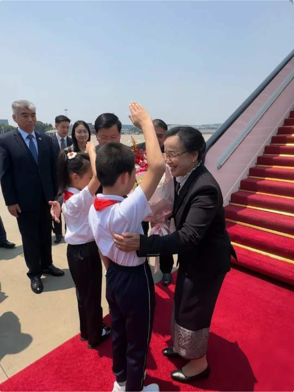 @中国青年