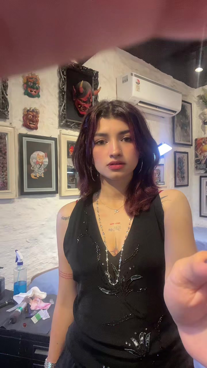 @Jiya