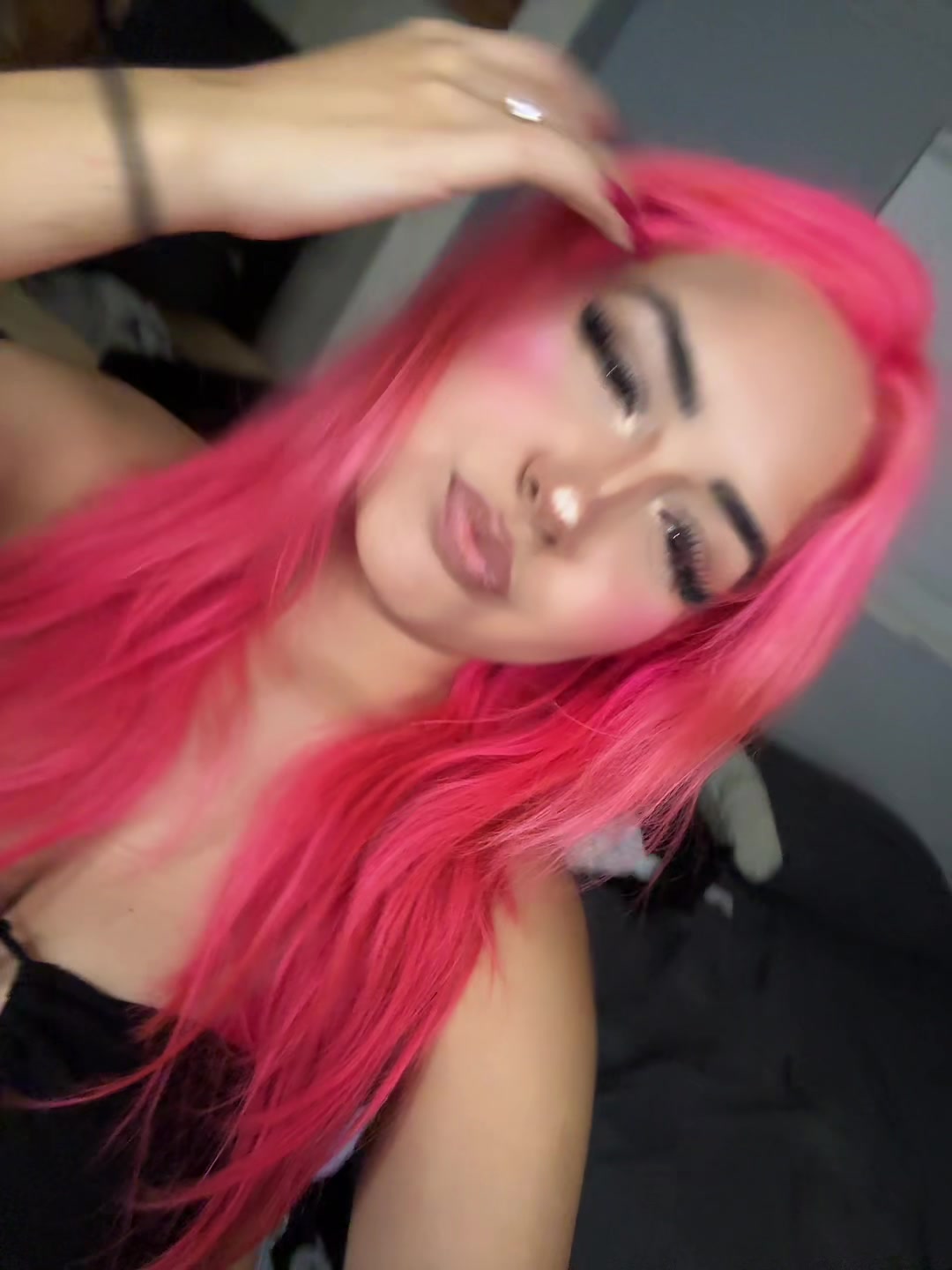 @luvzinpink