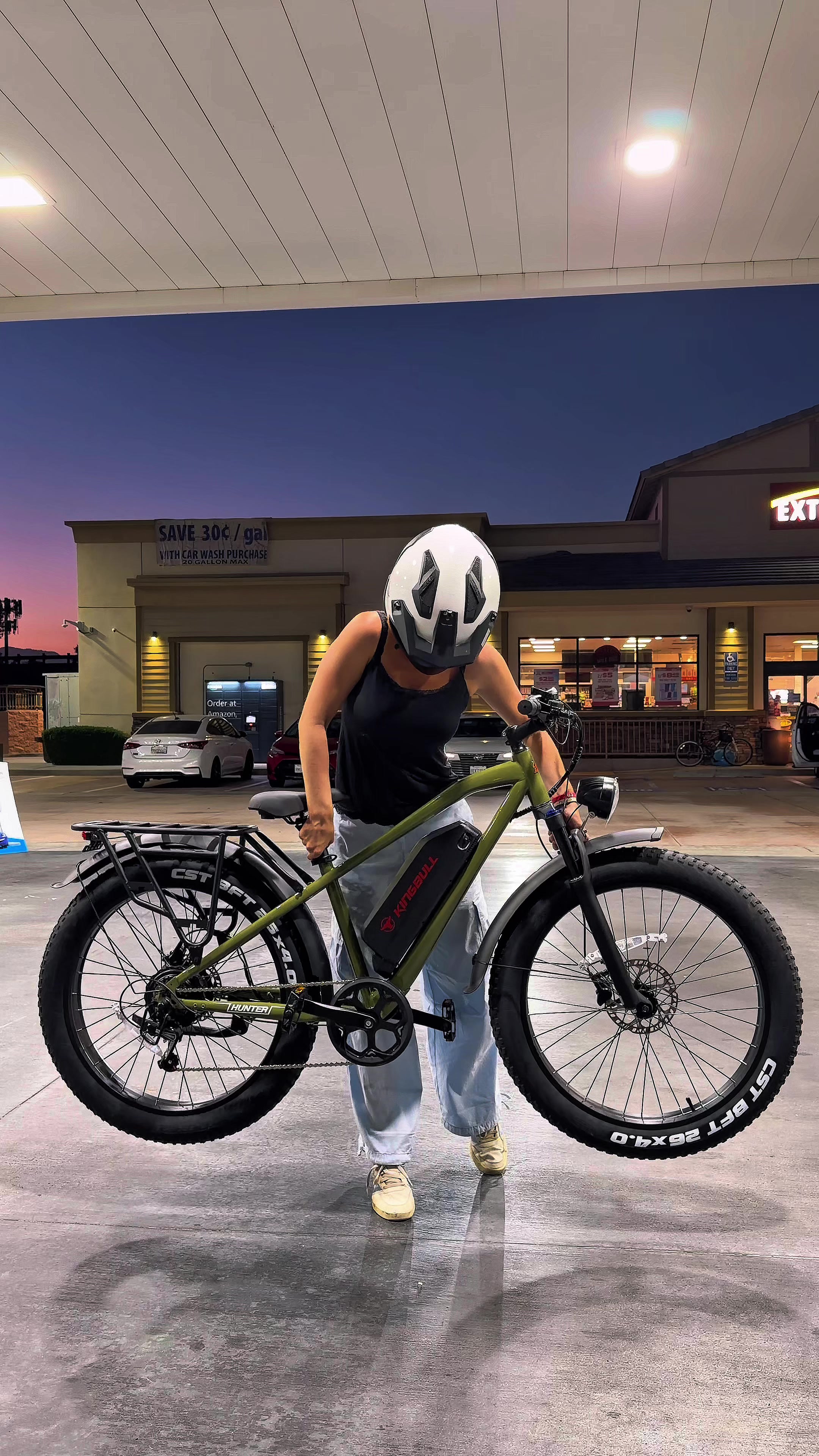 @avi_rides