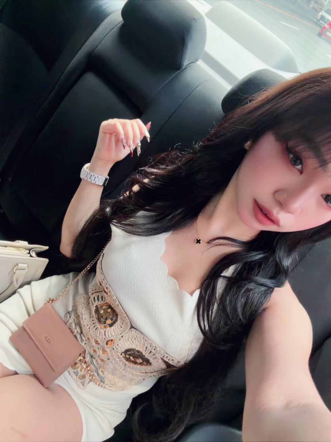 @itsmestacy_07 on IG