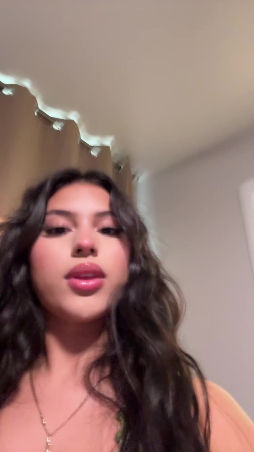 @lifeofanahi