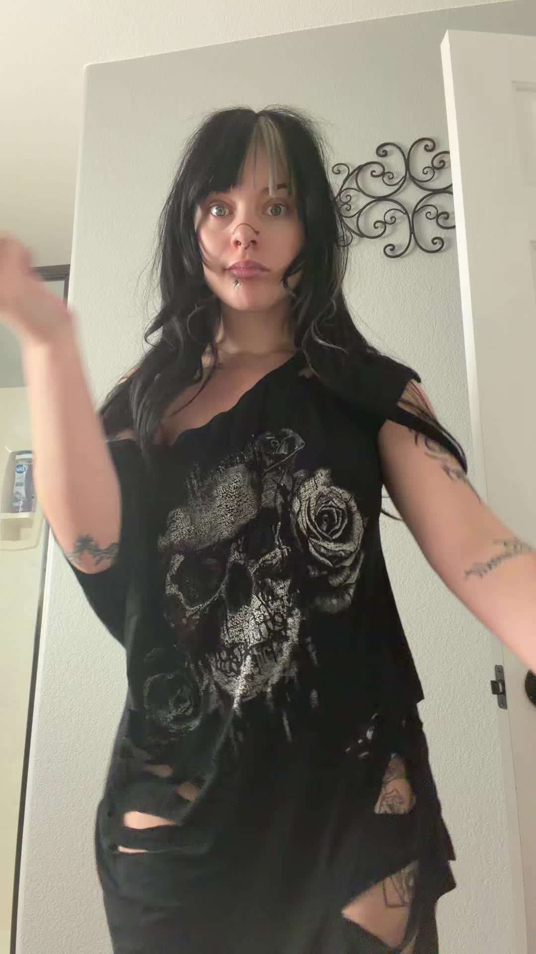 @sweetmuffins ♱