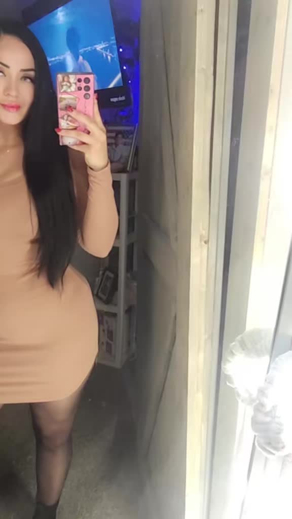 @Less 💕👑🧿