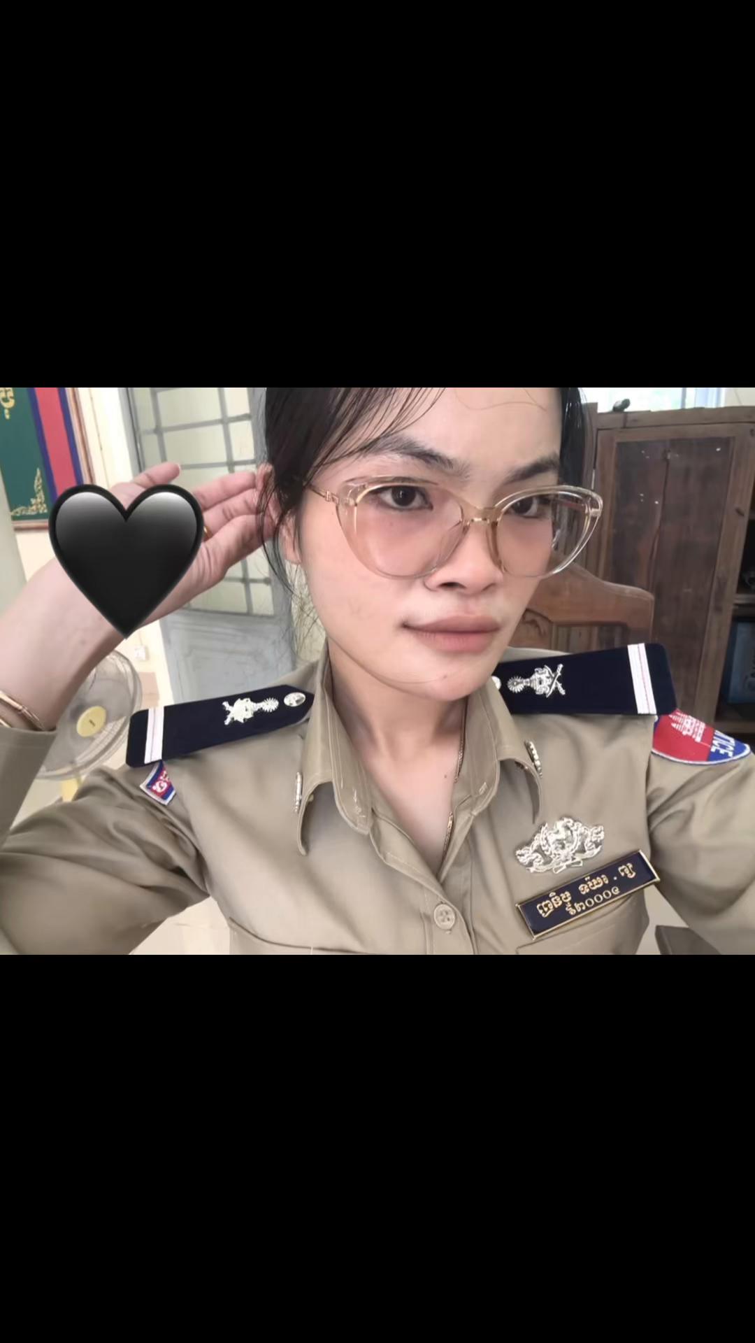 @Ting loneLy๐ค
