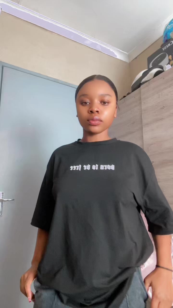 @khumeshna Nxumalo