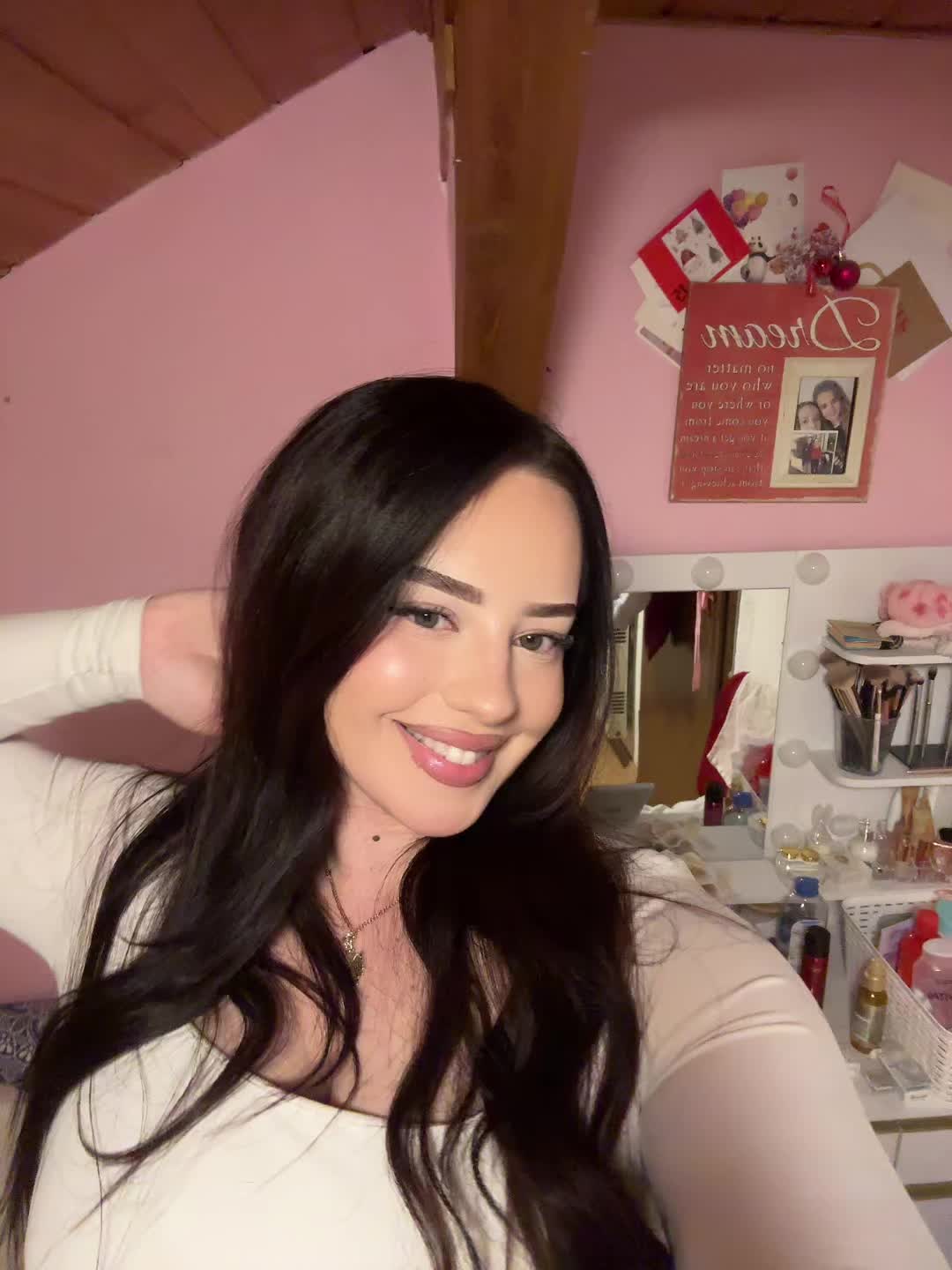 @ur🇦🇱mommy