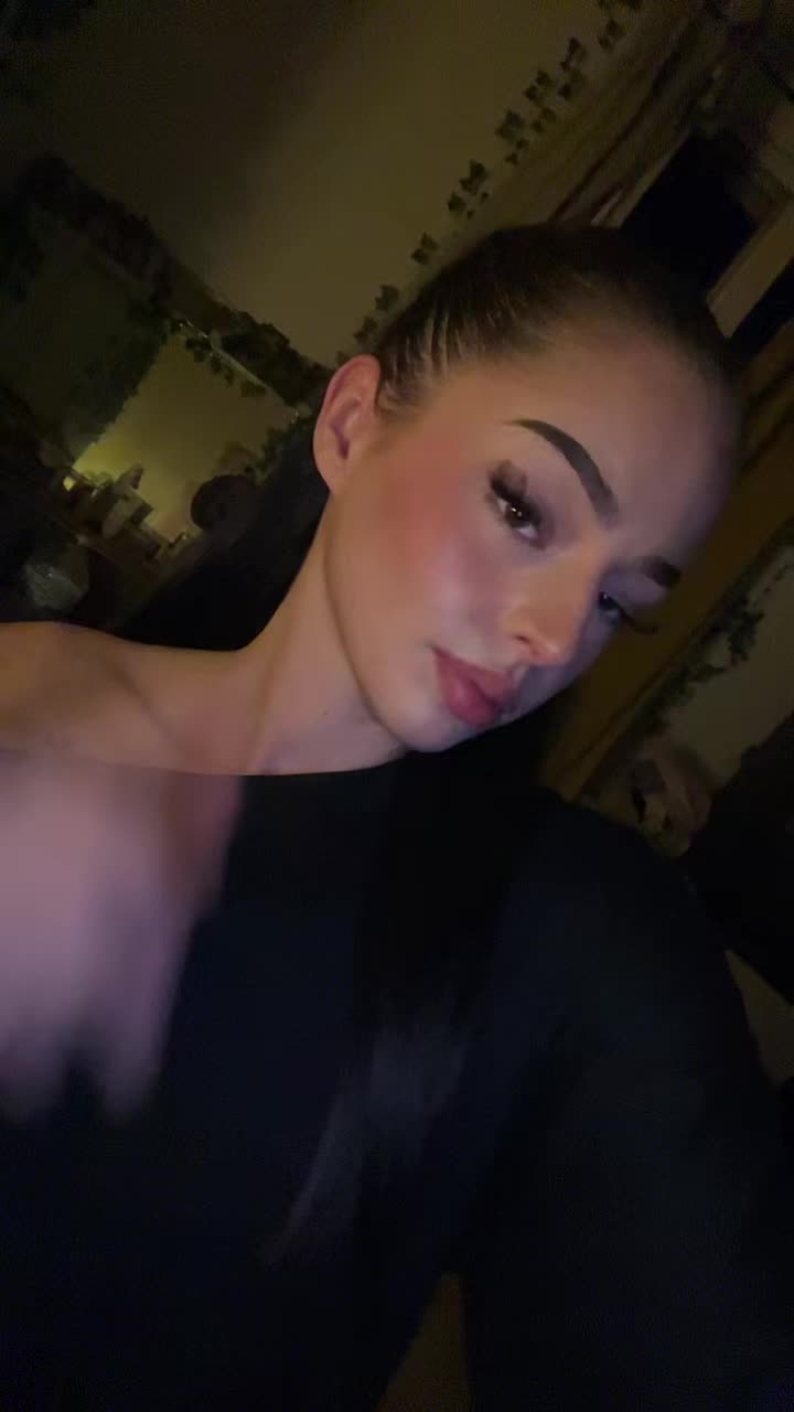 @Riri🍒