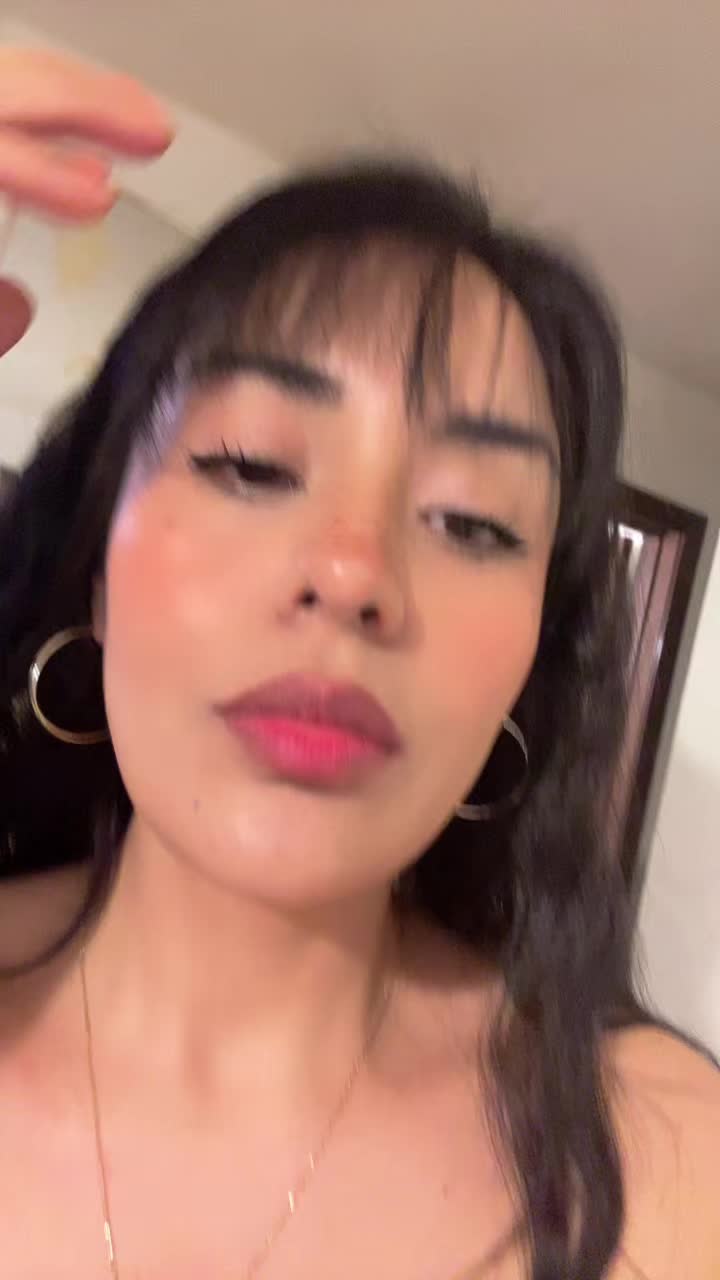 @🖤