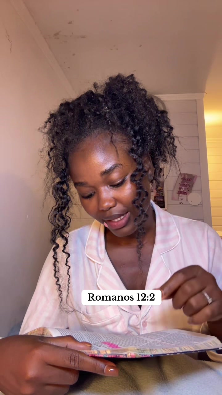 @daniella
