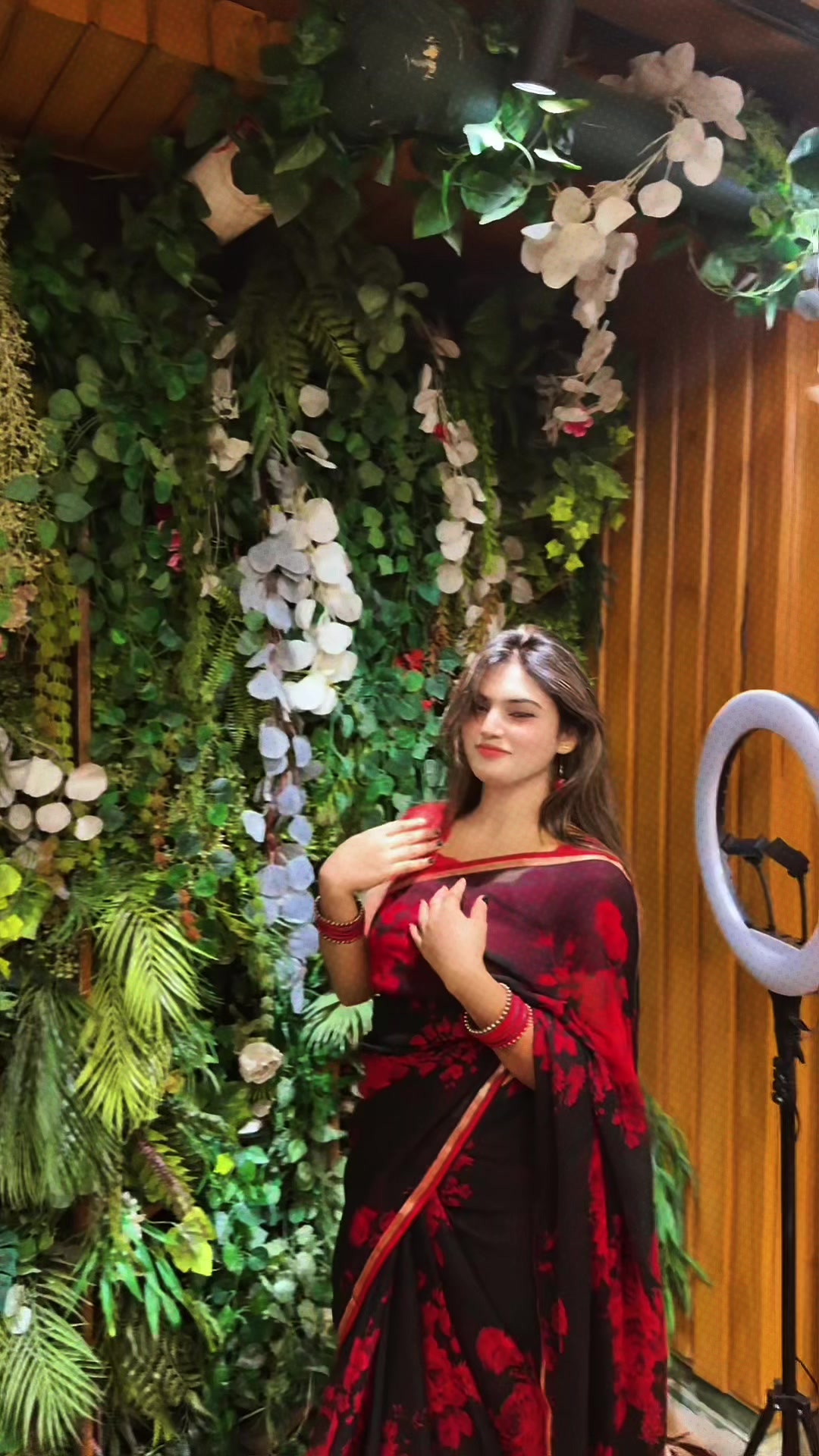 @🦋мєнυ(মেহু)🌹