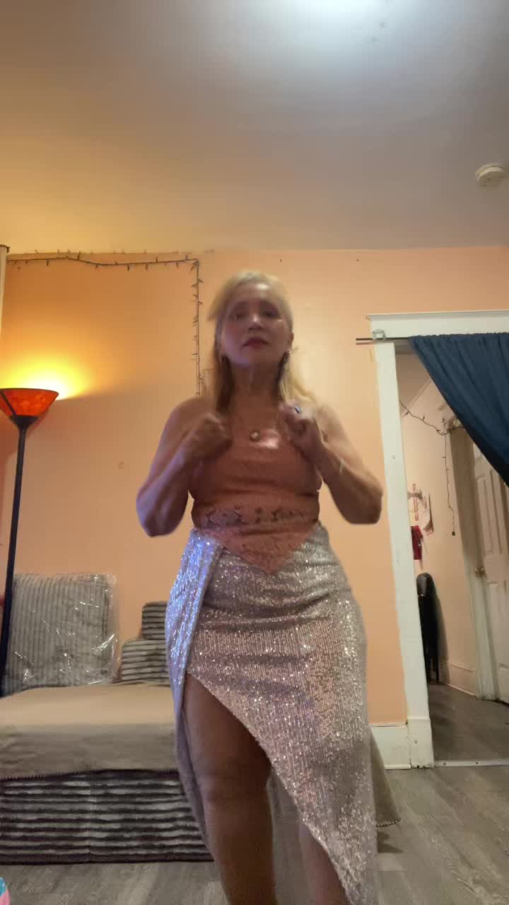 @Linda Castro