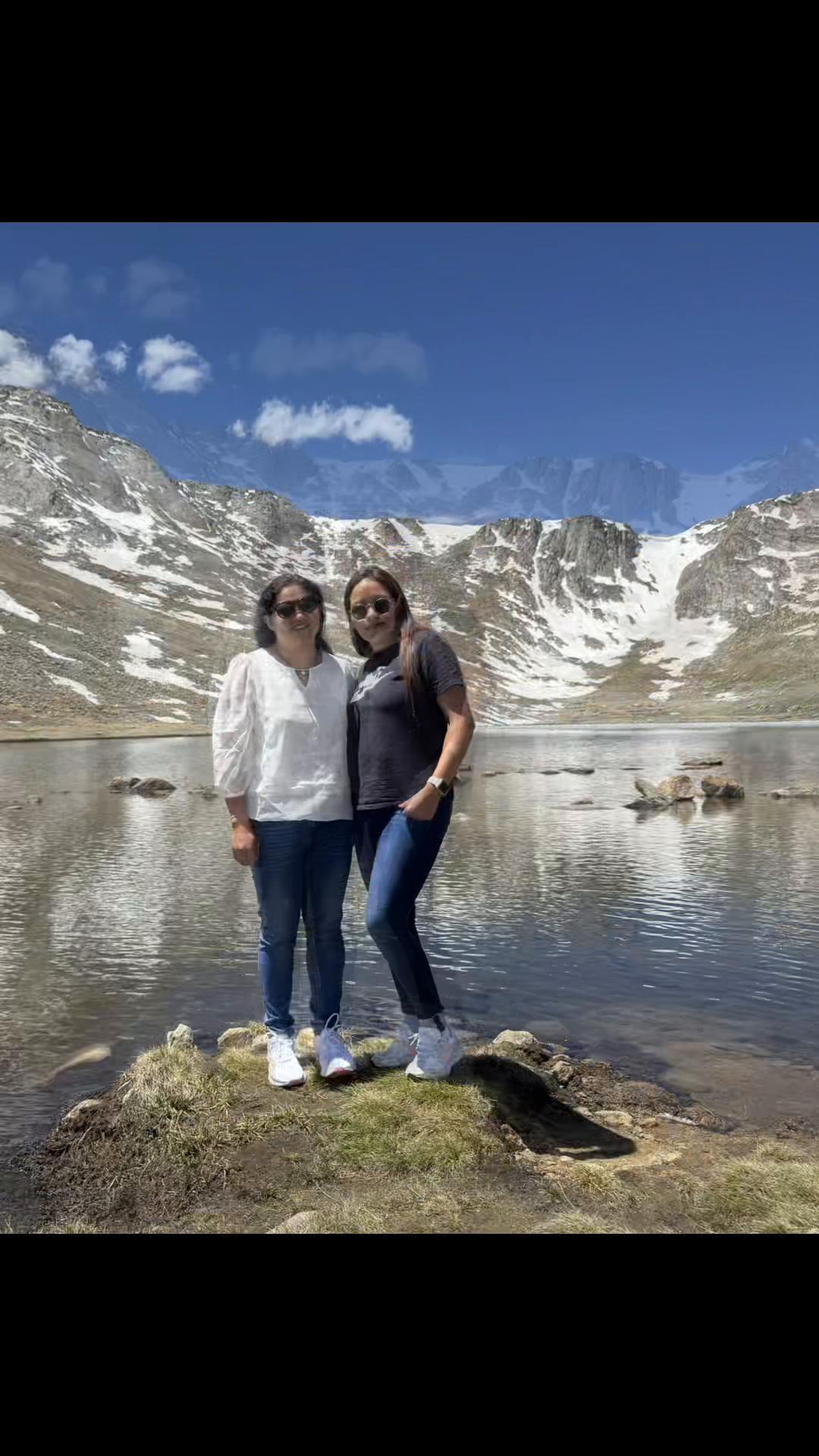 @Priyanka Pari and Mommy Baba❤️