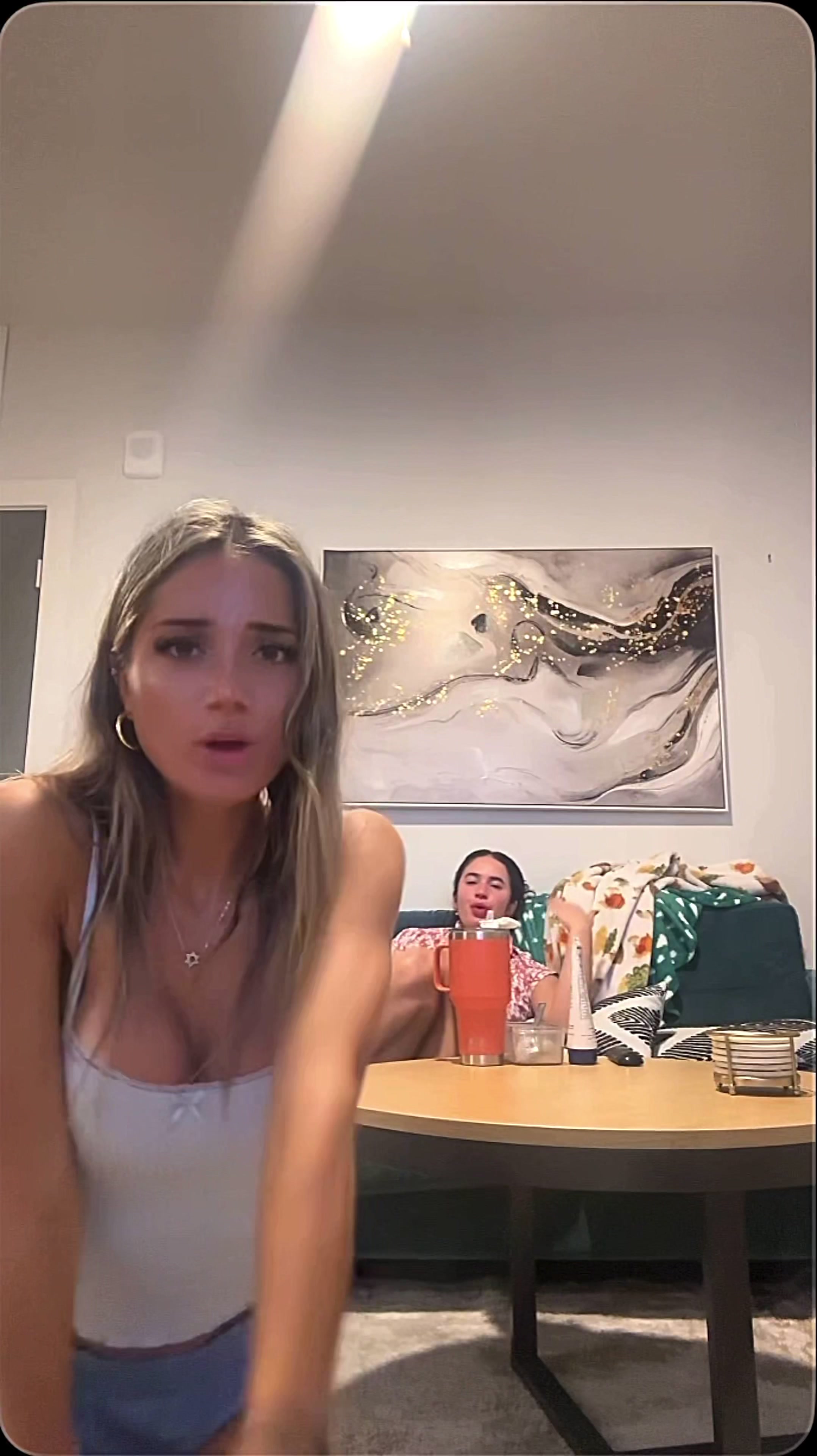 @Eliana