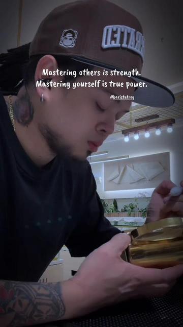 @T R O Y ✓