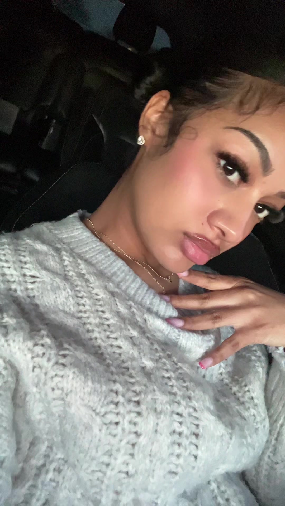 @Ari