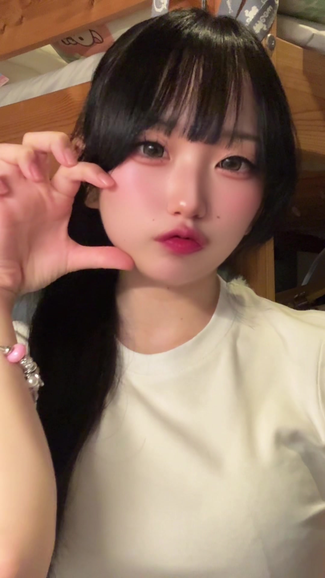 @ゆらにゃ