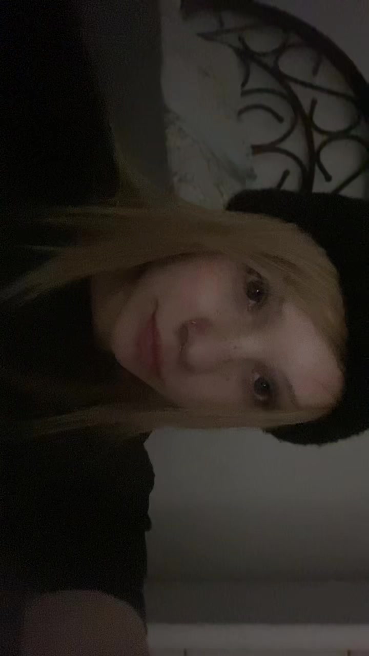 @лиза сковорода