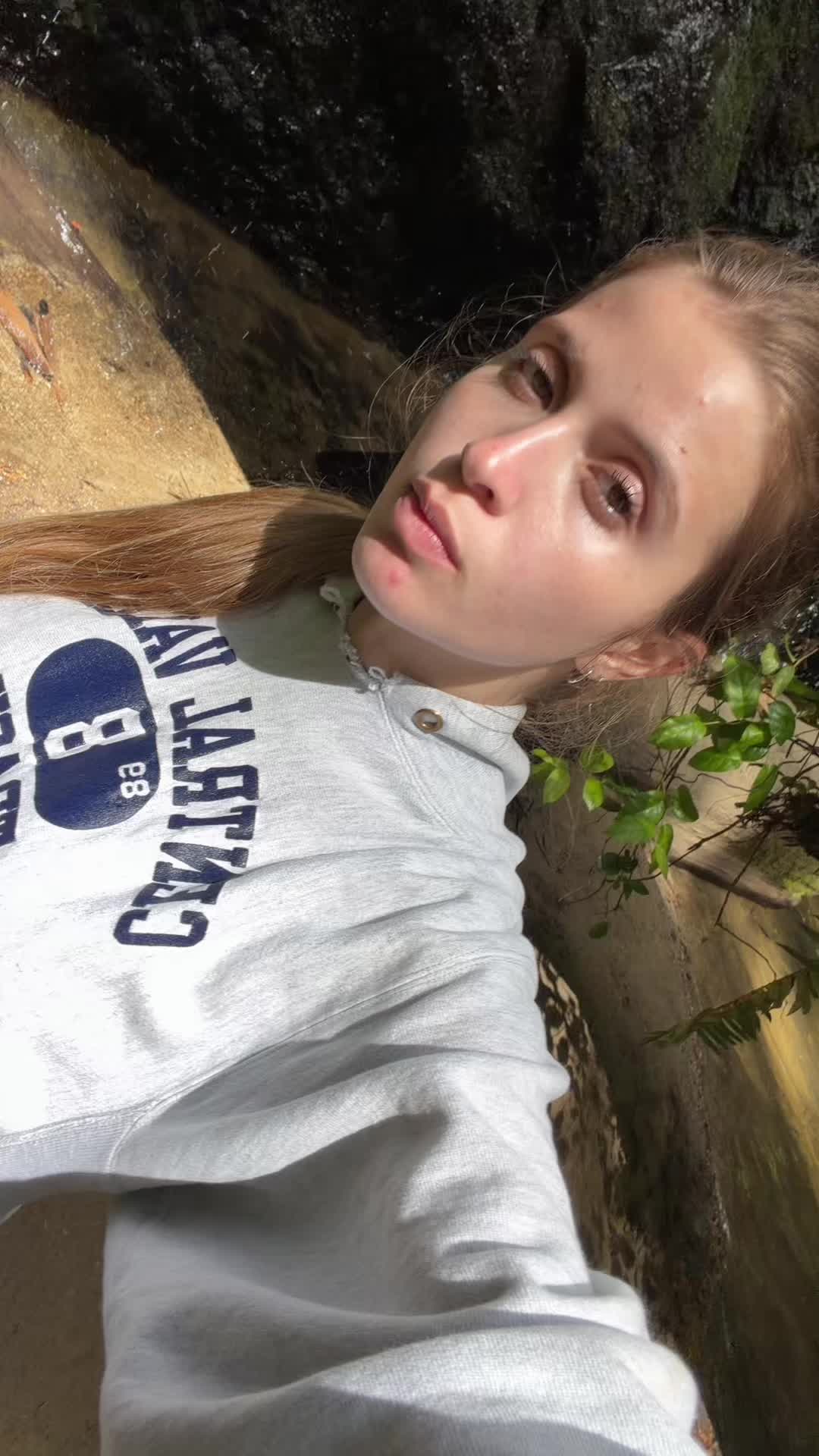 @isabel
