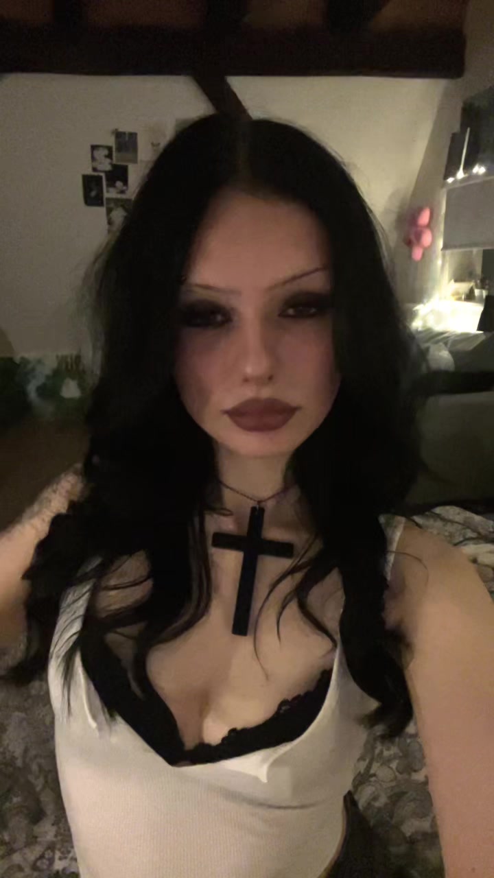 @julia