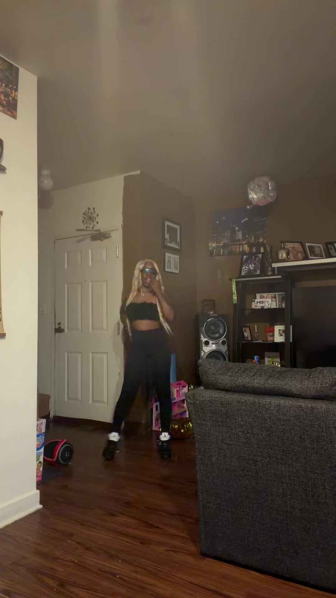 @hoodbarbieriri