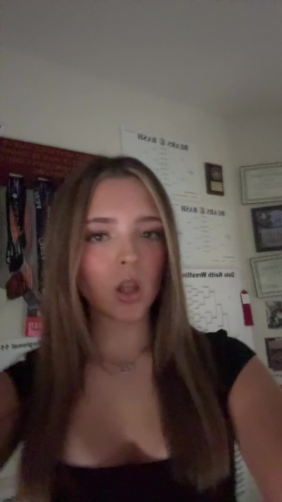 @fiona