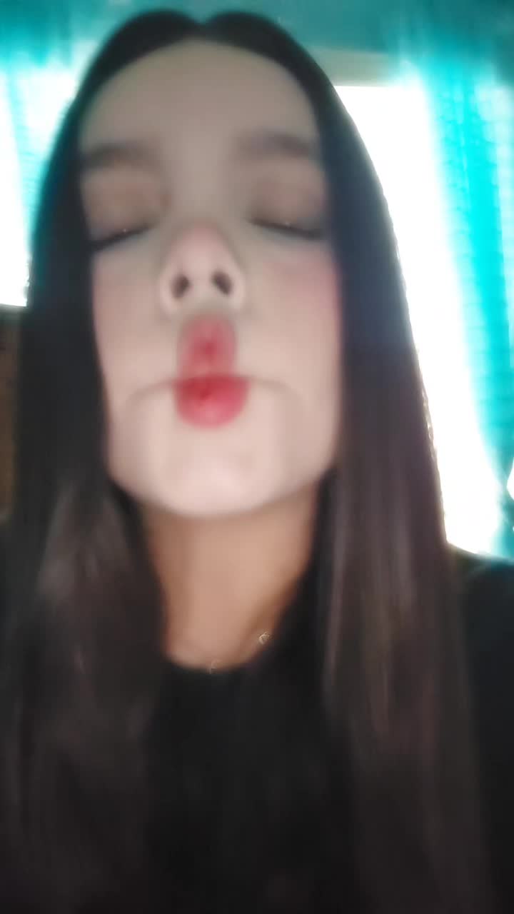 @𝓙𝓲𝓼𝓶𝓮𝓻𝓪𝔂 𝒜𝓁𝒹𝒶𝓏 💝
