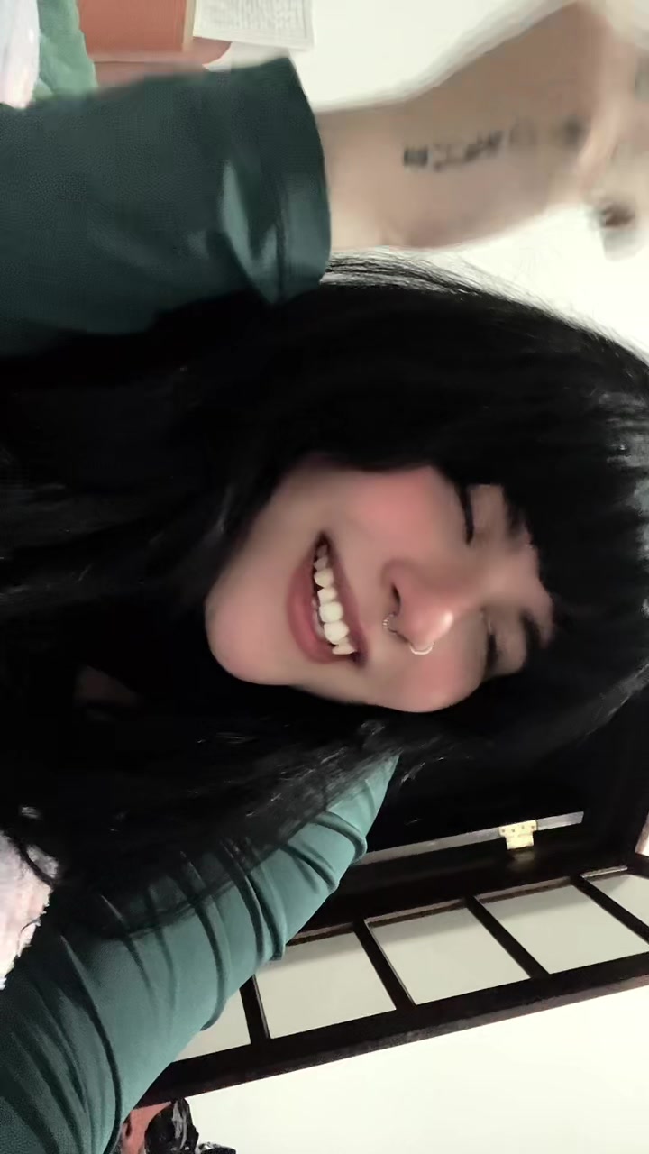 @meivesz