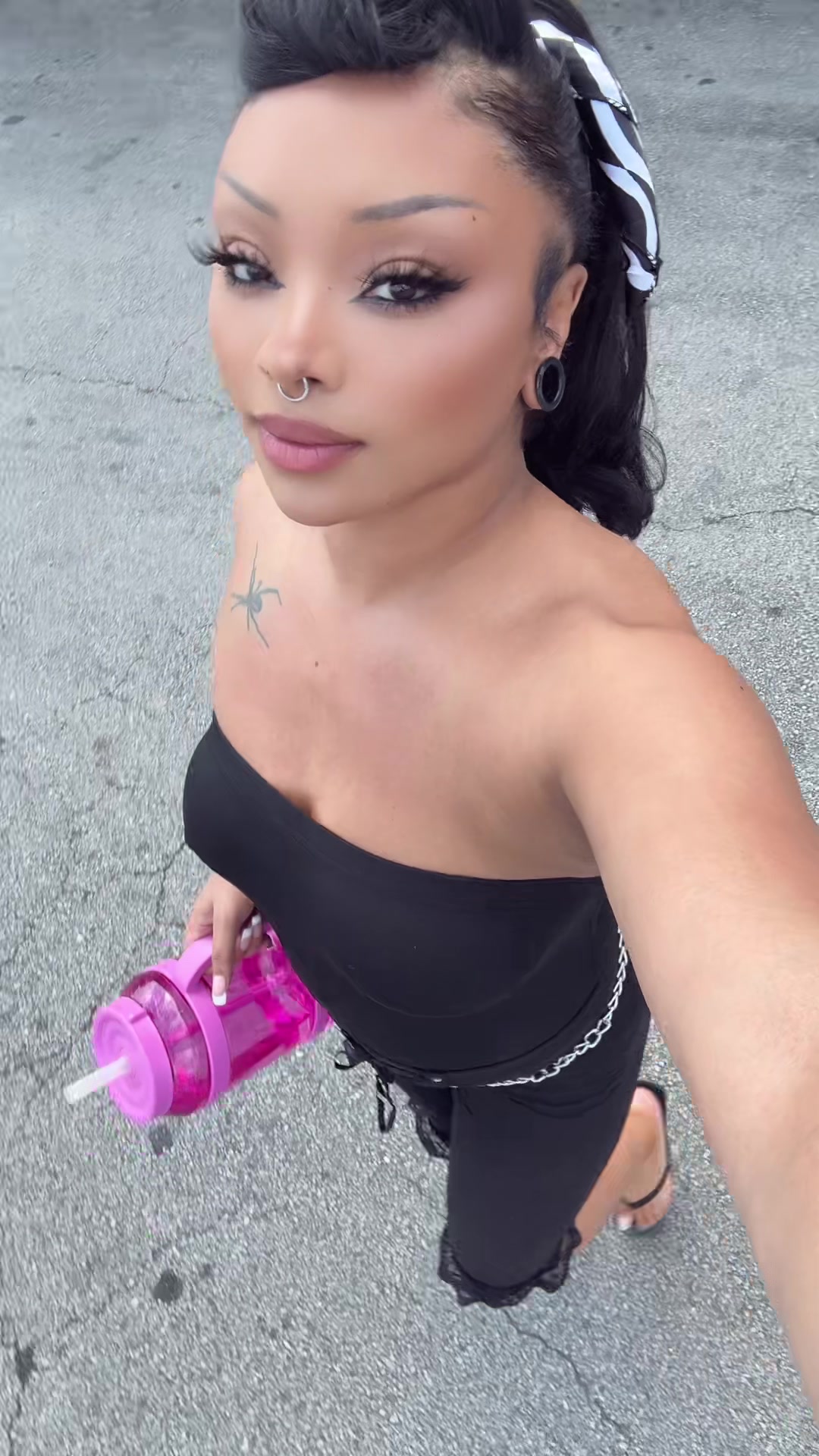 @SPOOKYBADDIE