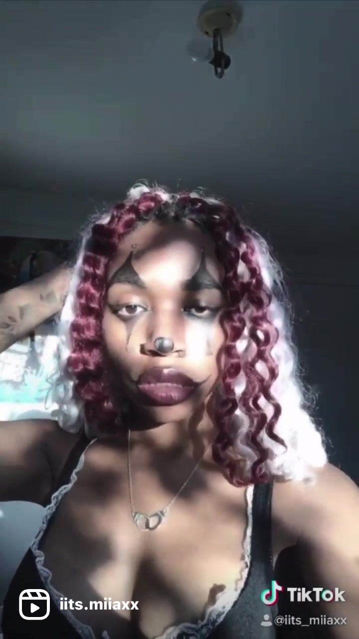 @Skrt Cobain🖤