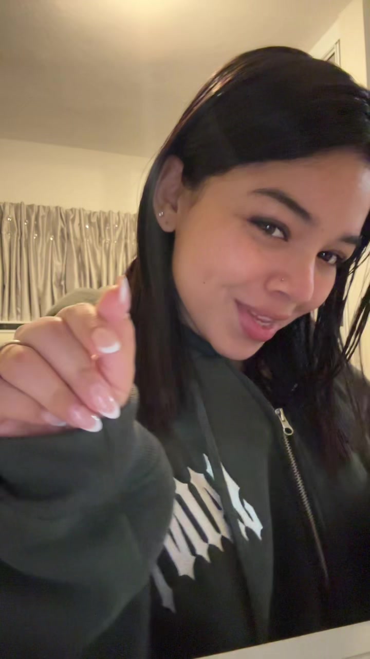 @danieliz