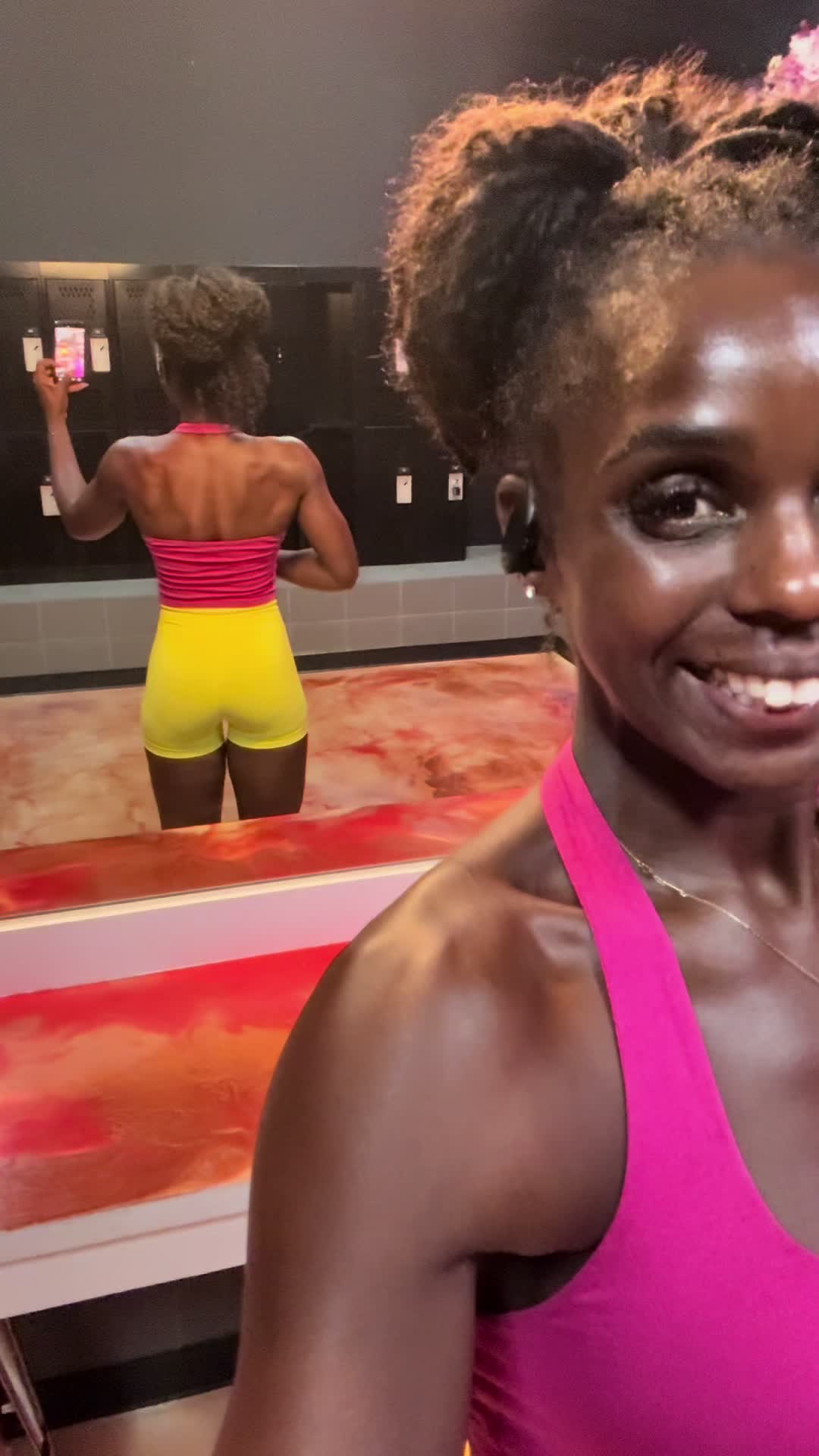 @AmberLean DA GymQueen
