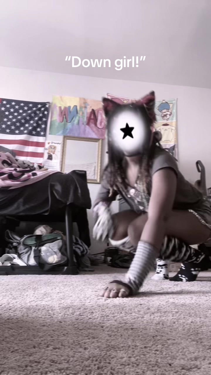 @strawberry._.paws0