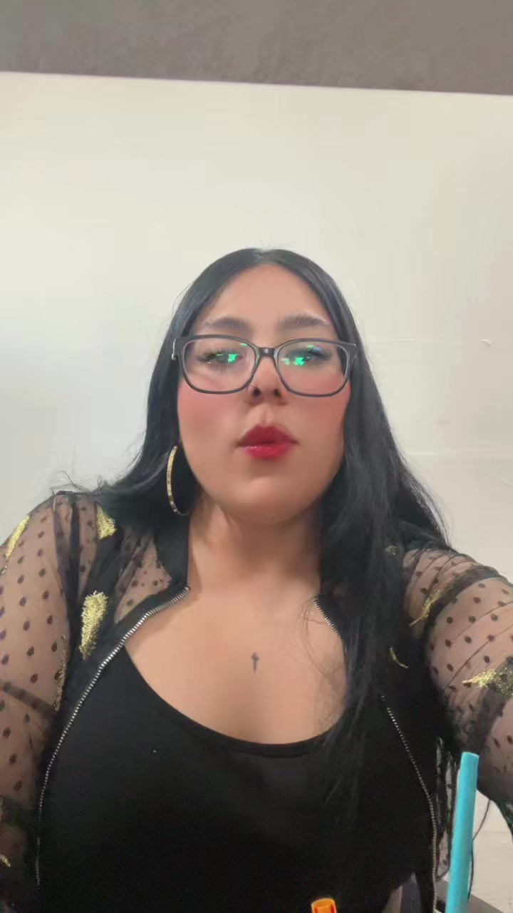 @Karely de Temu🐷👸🏻🇲🇽