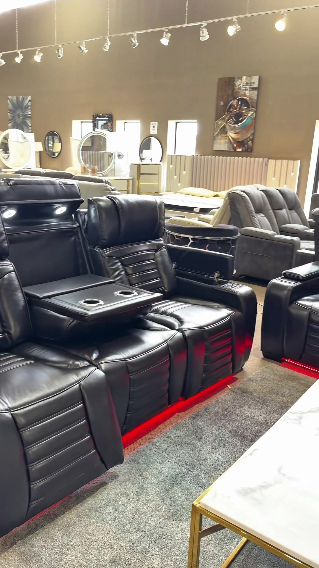 @Royal living furniture
